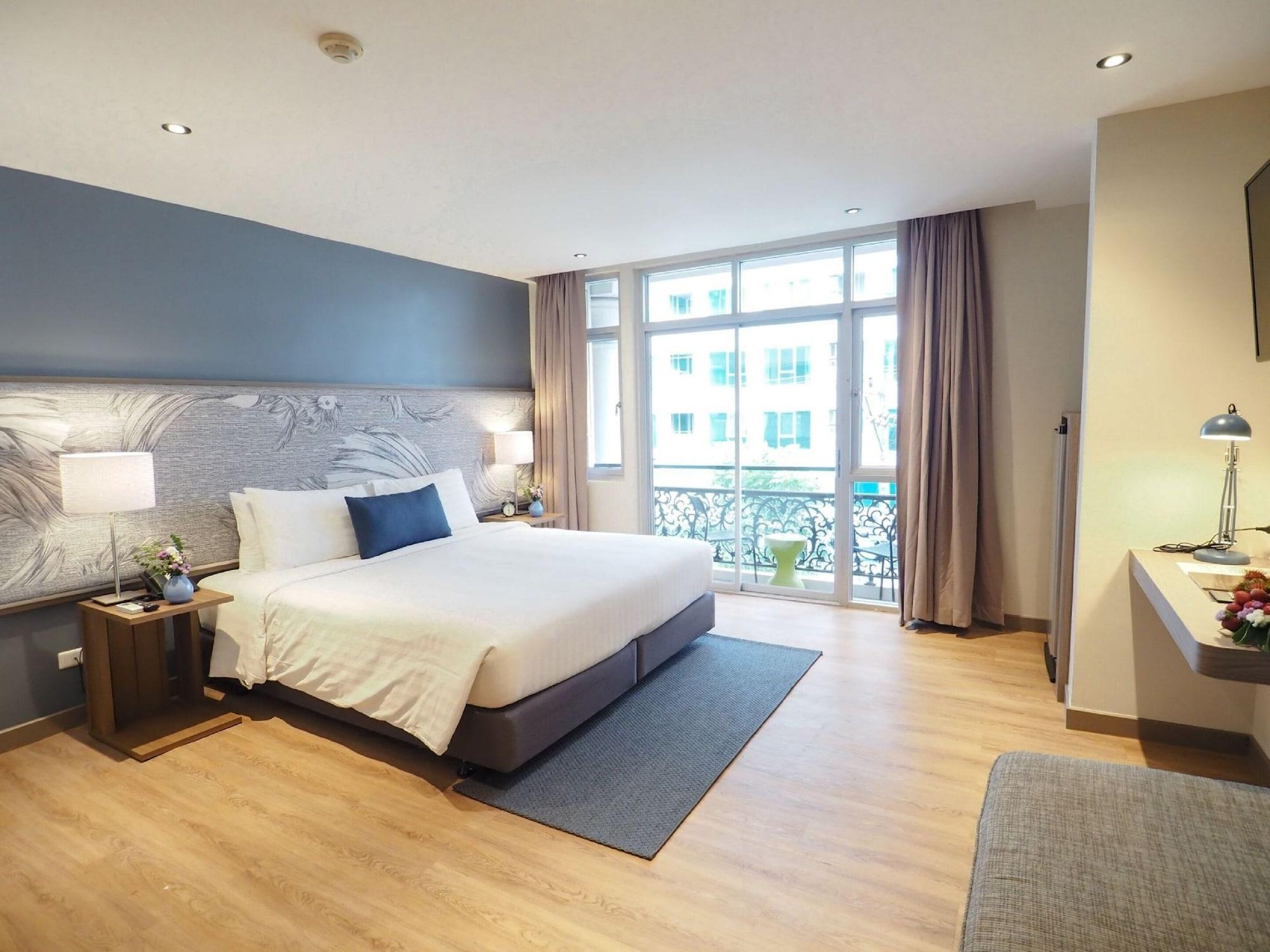 Asoke Residence Sukhumvit By Uhg Банкок Екстериор снимка