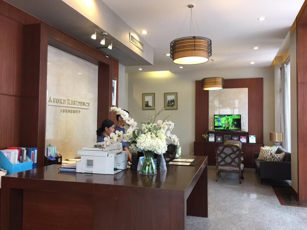 Asoke Residence Sukhumvit By Uhg Банкок Екстериор снимка